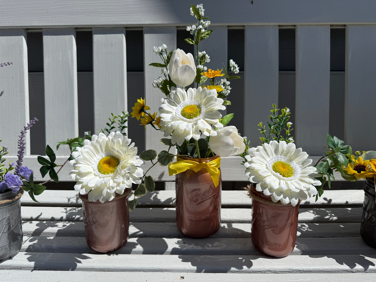 Barking Gardener Decorative Sunflower Mason Jar Floral Arrangement Set - White/Copper