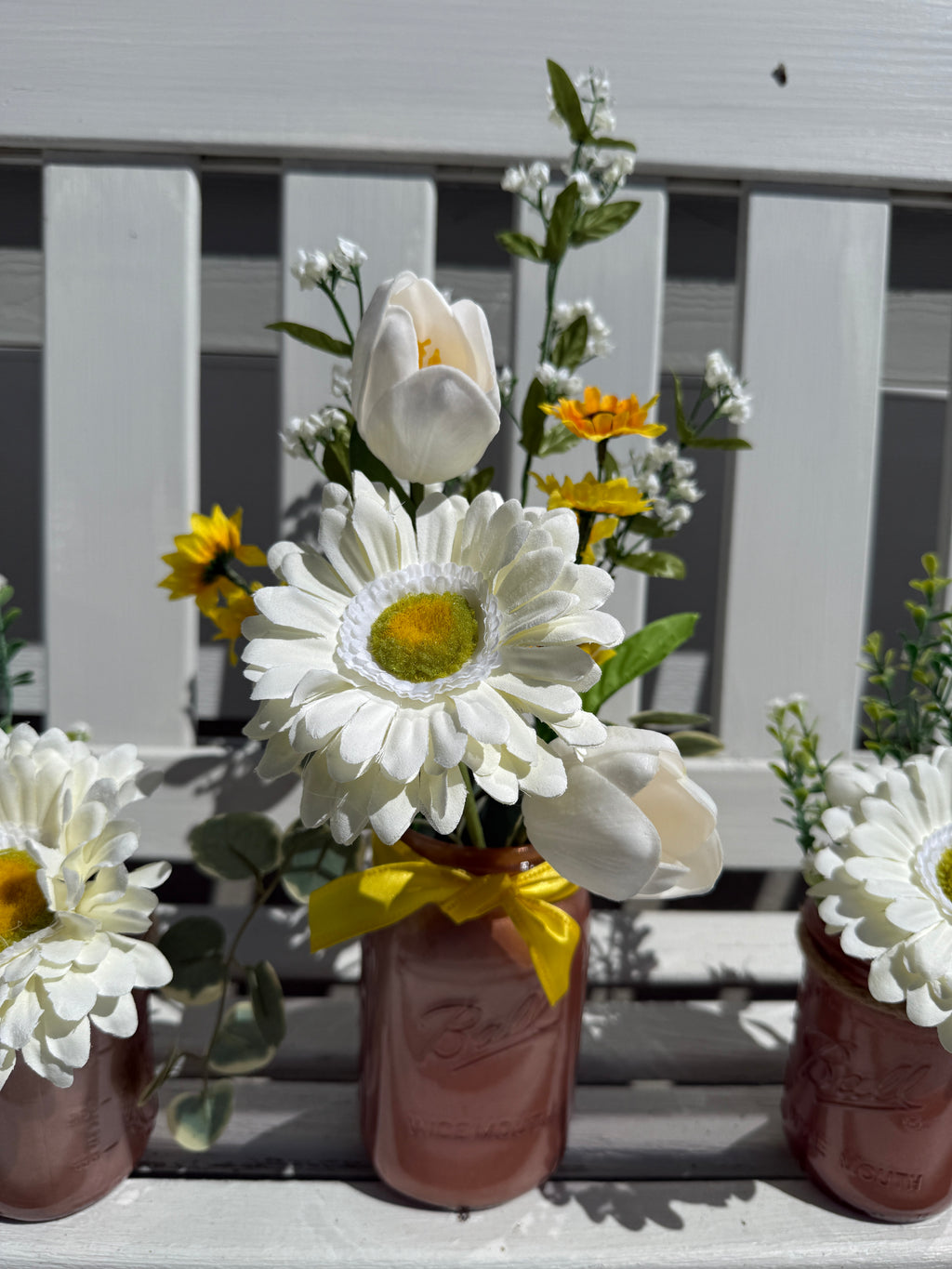 Barking Gardener Decorative Sunflower Mason Jar Floral Arrangement Set - White/Copper