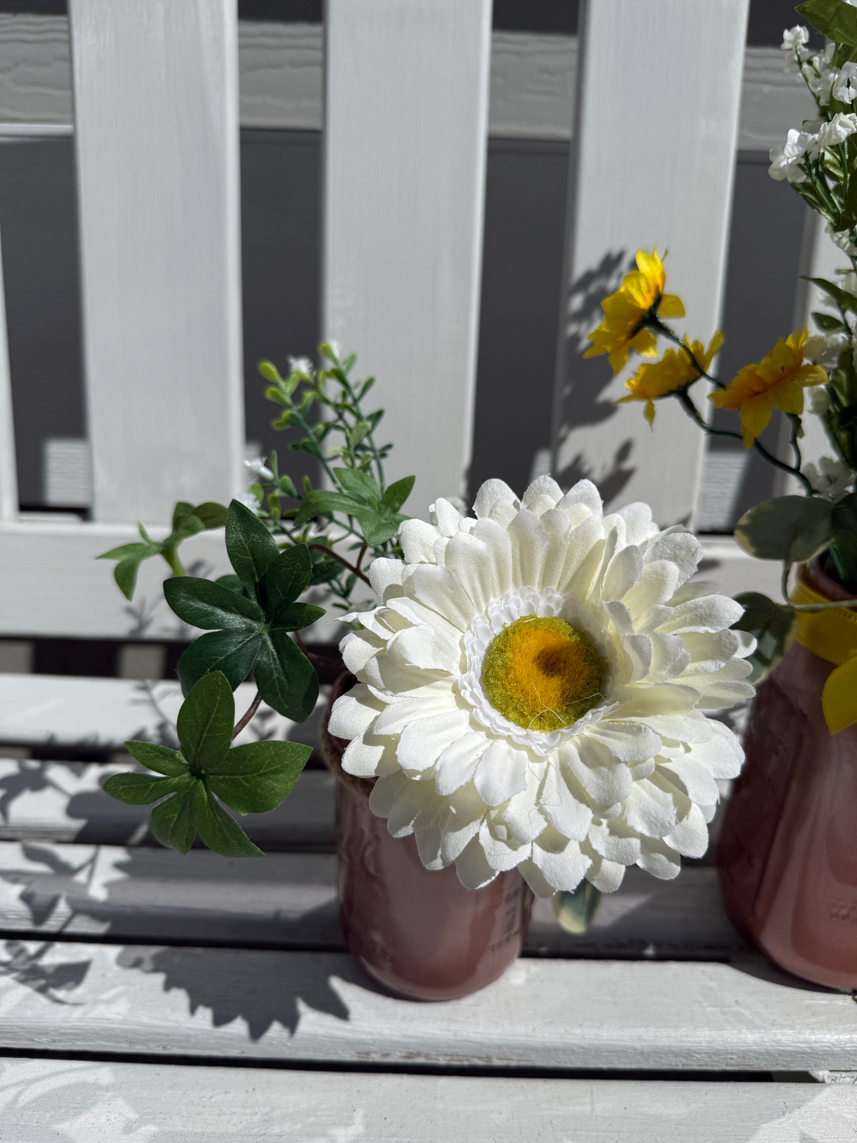 Barking Gardener Decorative Sunflower Mason Jar Floral Arrangement Set - White/Copper