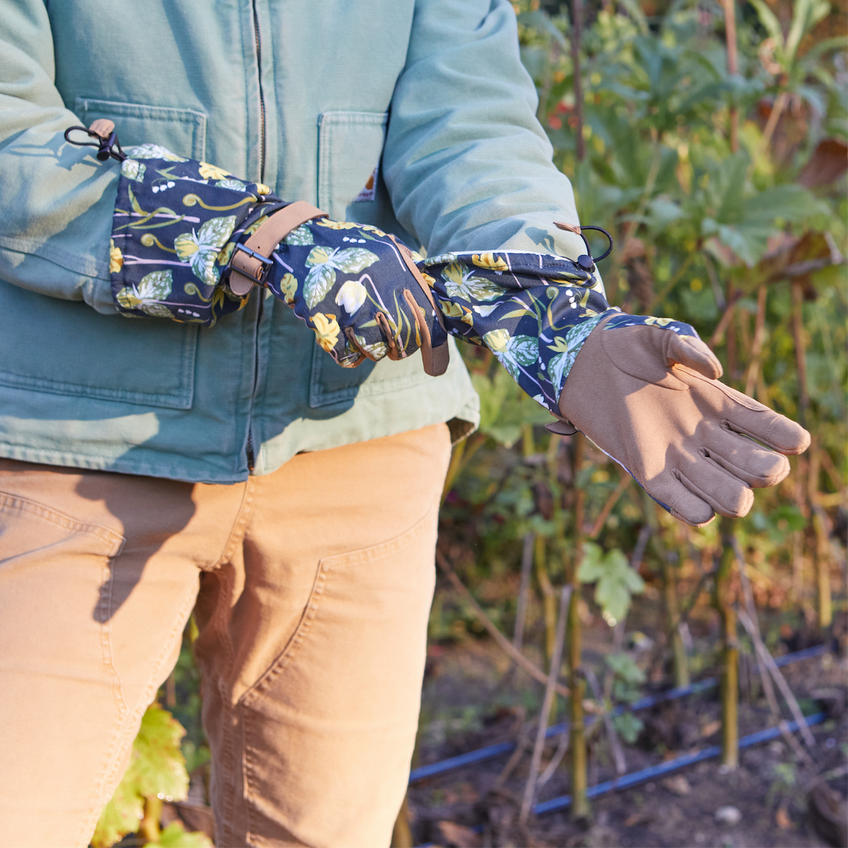 Womanswork Floral Gauntlet Gardening Gloves